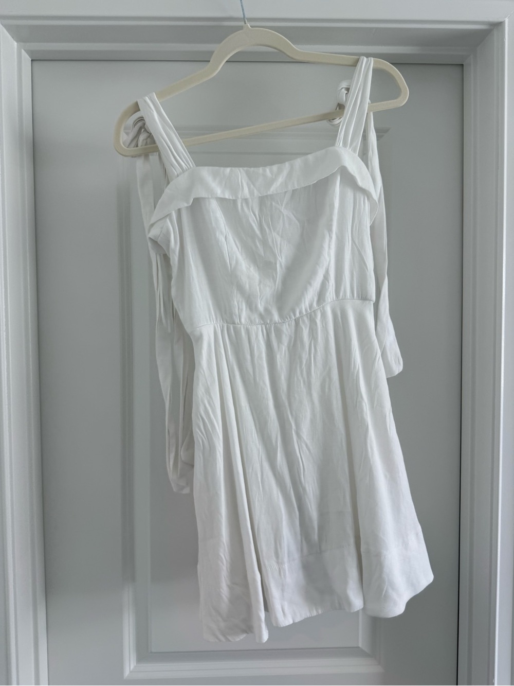 Mi Ami White Dress Size S
